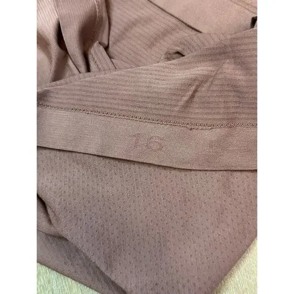 Lululemon Swiftly Tech Short-Sleeve 2.0 Shirt MAUVE Size 16 - Picture 4 of 4